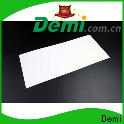 Demi designed food absorbent pad to absorb excess oil for indoor