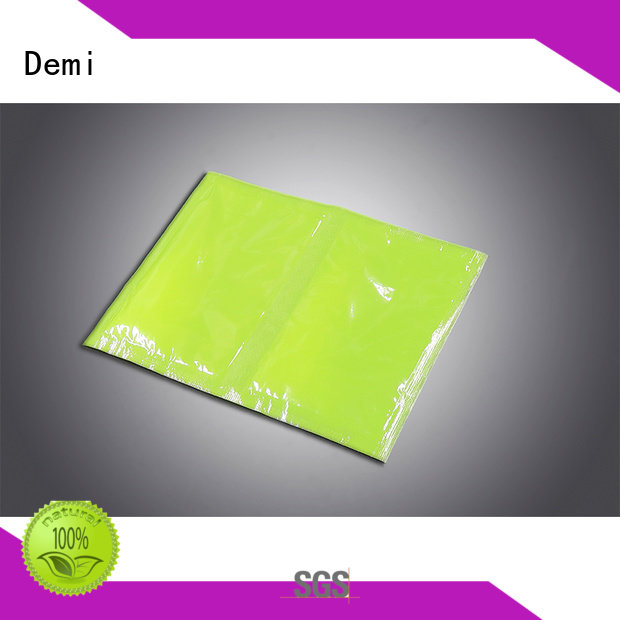 Demi safe handling soaker pads to prevent spillage for home