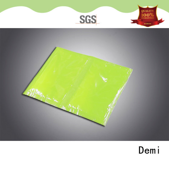 Demi design meat soaker pads to prevent spillage for food